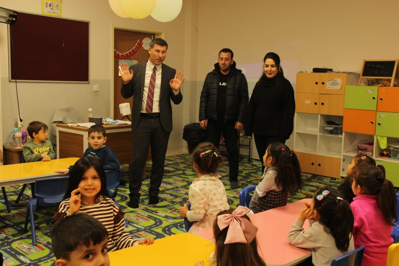 Cizre Milli Eğitim Müdürü okullarda incelemelerde bulundu
