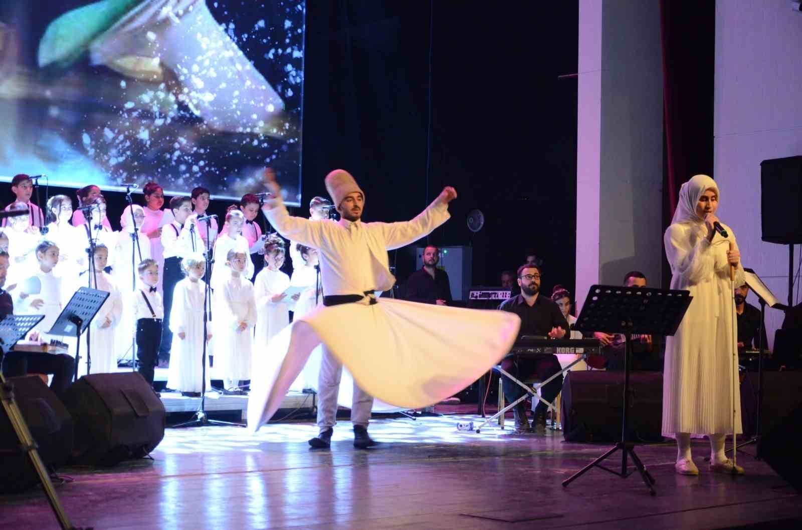 Çocuk Korosu’nun "Kutlu Nağmeler" konseri büyük beğeni topladı
