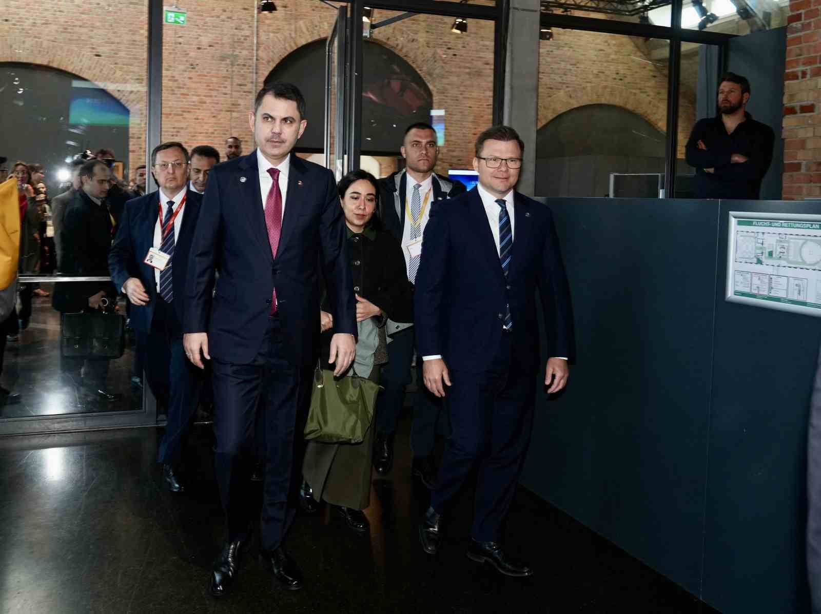 COP31 Başkanı Kurum, Berlin’de 40’tan fazla ülkenin iklim bakanlarına hitap etti
