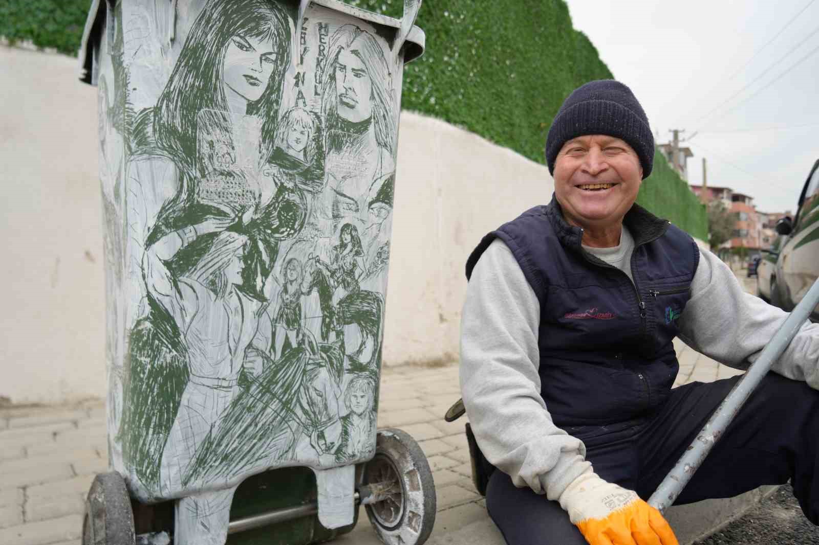 Çöpçüler Kralı’nda Kemal Sunal için mikrofon olan süpürge, onun elinde kaleme dönüştü
