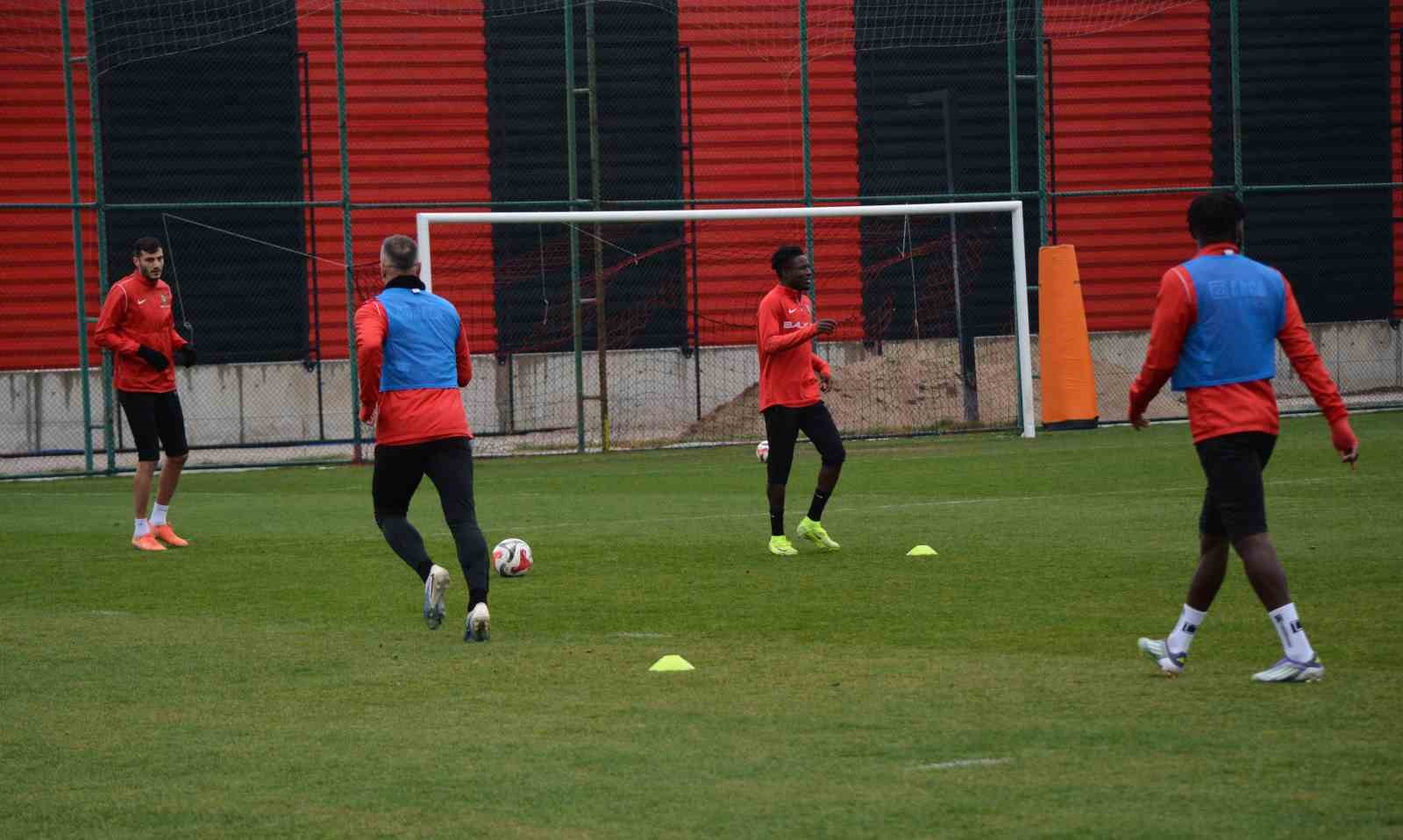 Çorum FK, Iğdır FK’yi yenerek galibiyet serisine devam etmek istiyor
