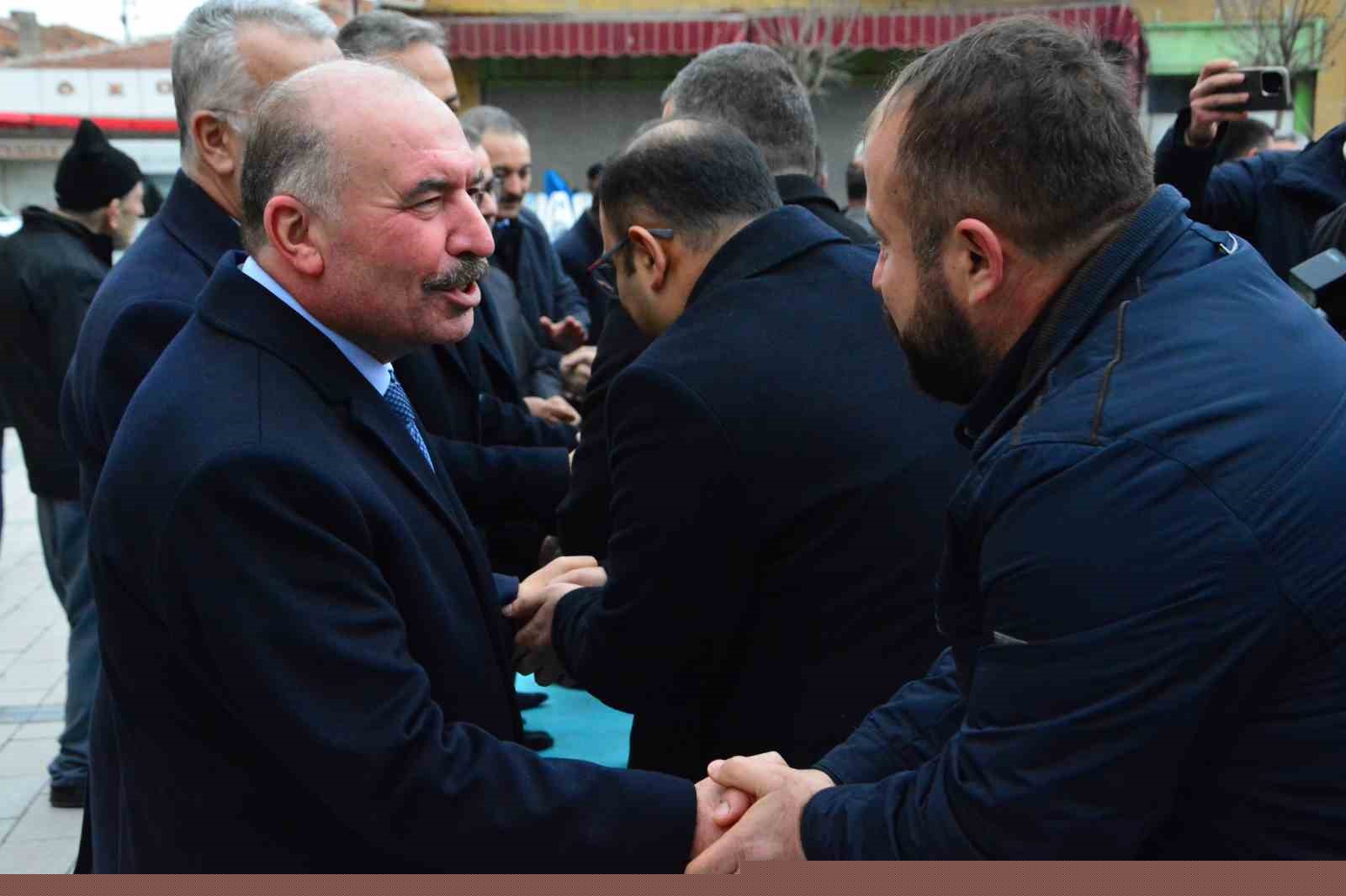 Çorum’da bayramlaşma törenine yoğun katılım
