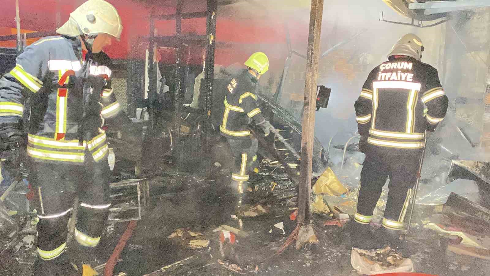 Çorum’da halı yıkama merkezinde yangın
