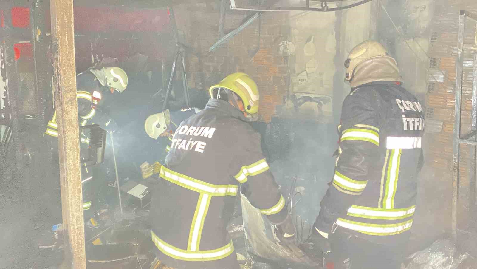 Çorum’da halı yıkama merkezinde yangın
