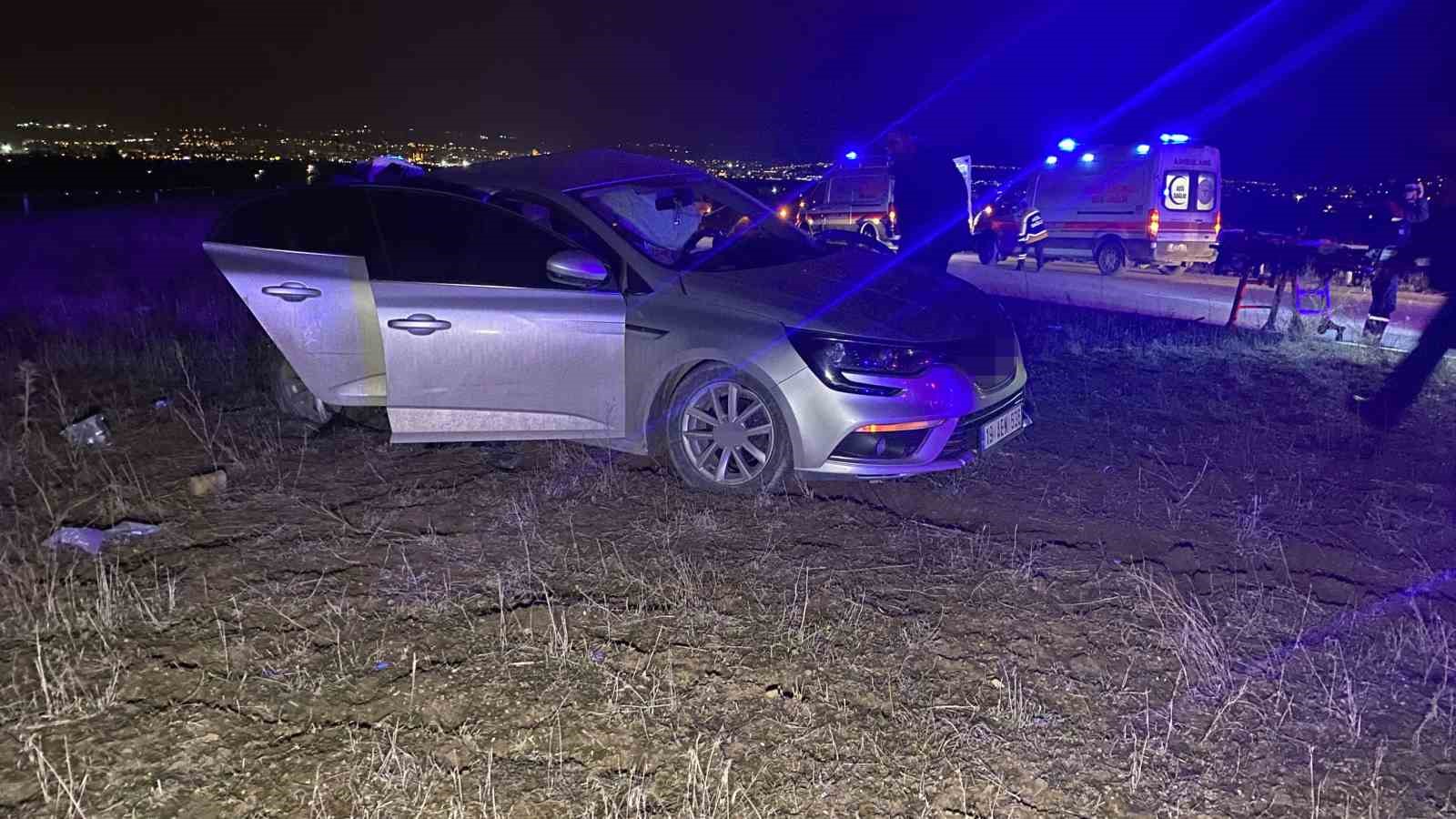 Çorum’da iki otomobil çarpıştı: 8 yaralı
