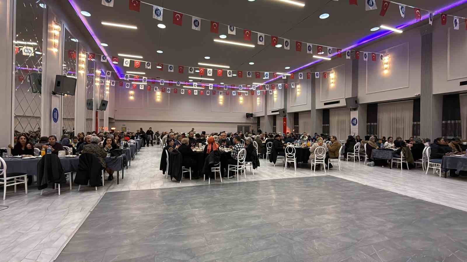 Çorum’da kanser hastaları moral depoladı
