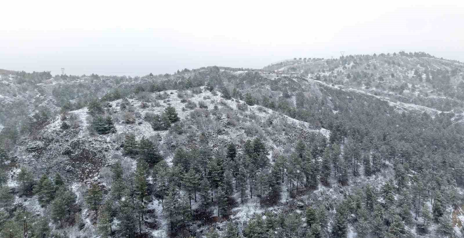Çorum’da kar yağışı etkili oluyor
