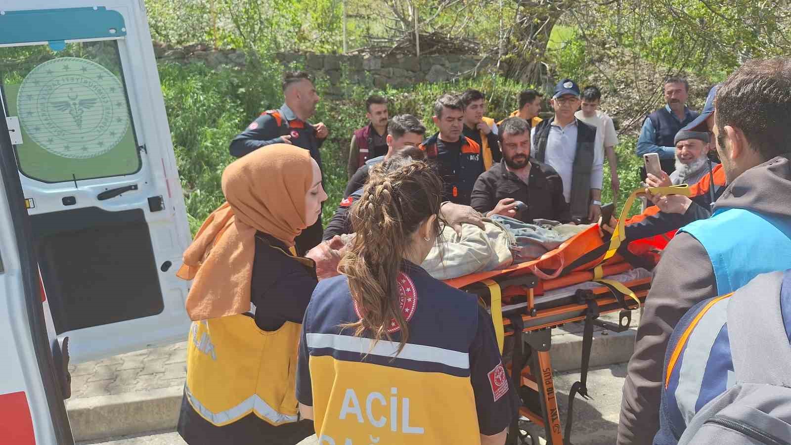 Çorum’da kaybolan yaşlı adam 2 gün sonra dağda uyurken bulundu
