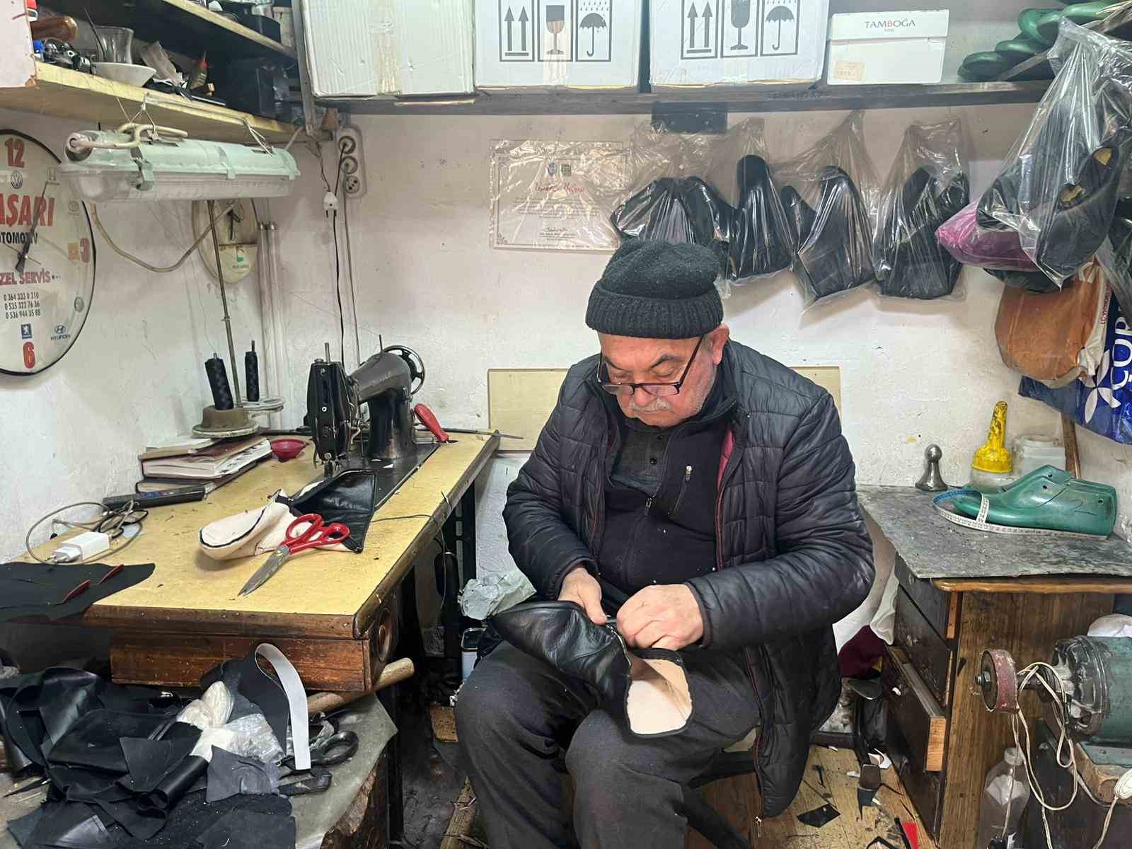 Çorum’da "mest" ustası zamana direniyor
Çorum’da "mest" ustası zamana direniyor