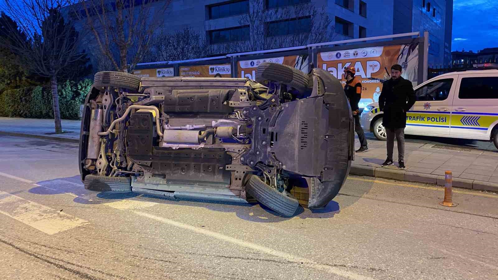 Çorum’da minibüsle çarpışan cip yan yattı: 1 yaralı
