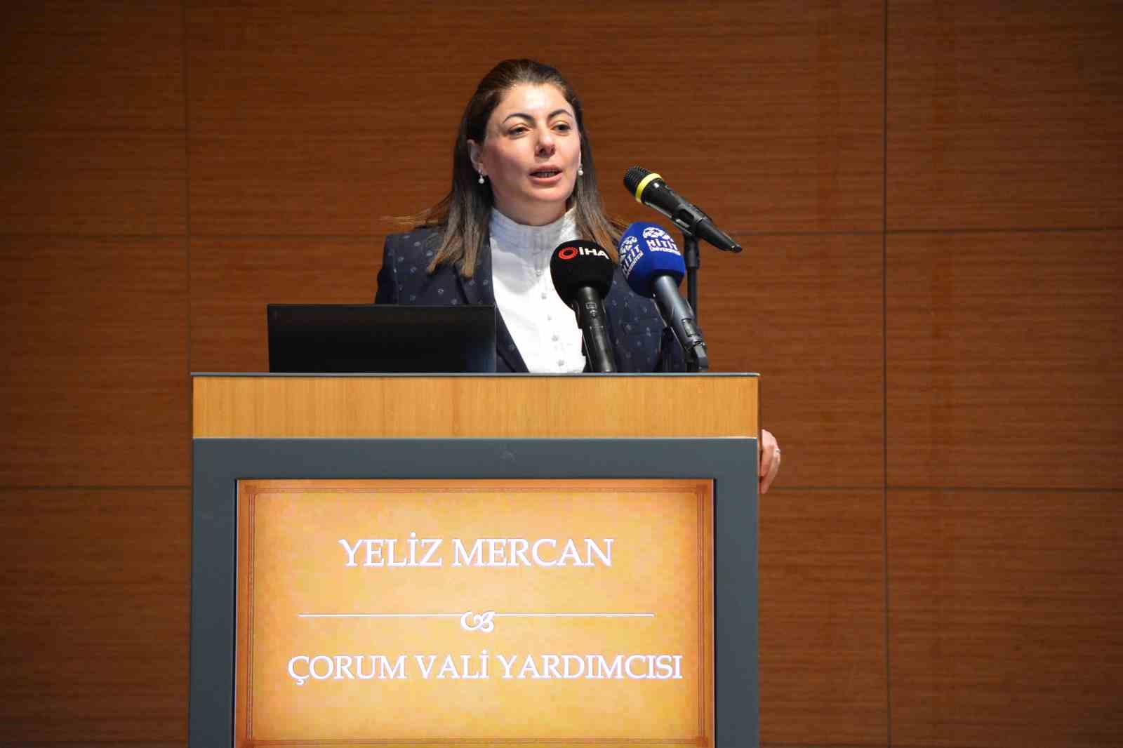 Çorum’da muhtarlara bağımlılıkla mücadele eğitimi
