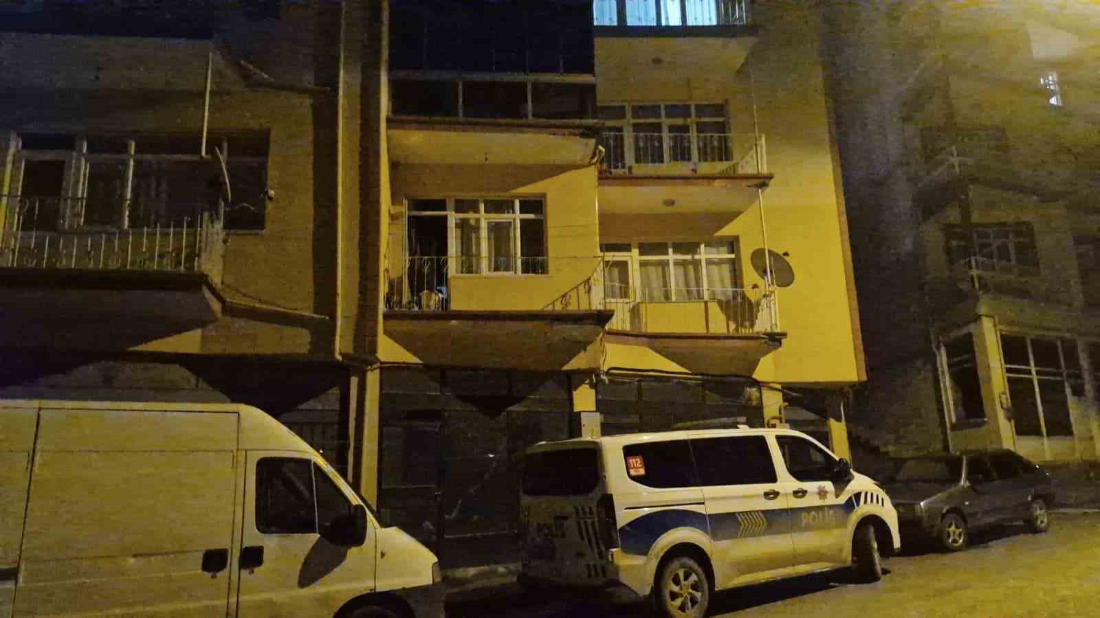 Çorum’da soba faciası: Yaşlı çift, karbonmonoksit gazından zehirlendi
