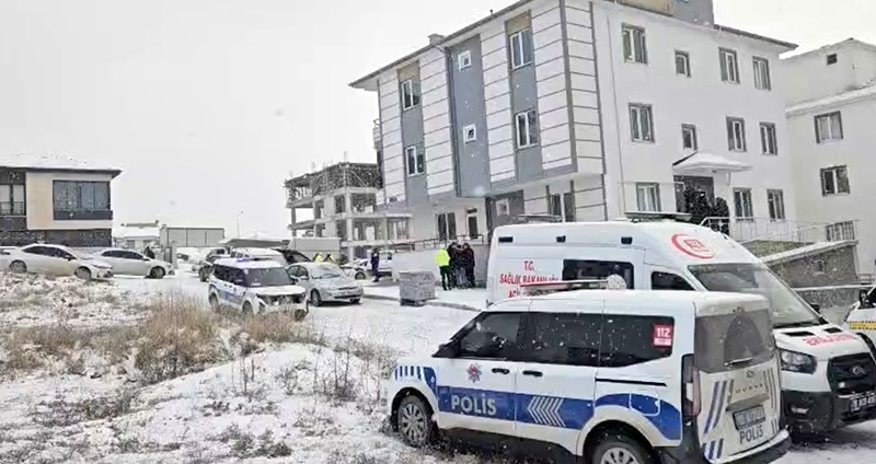 Çorum’da yaşlı çift evinde silahla vurulmuş halde ölü bulundu
