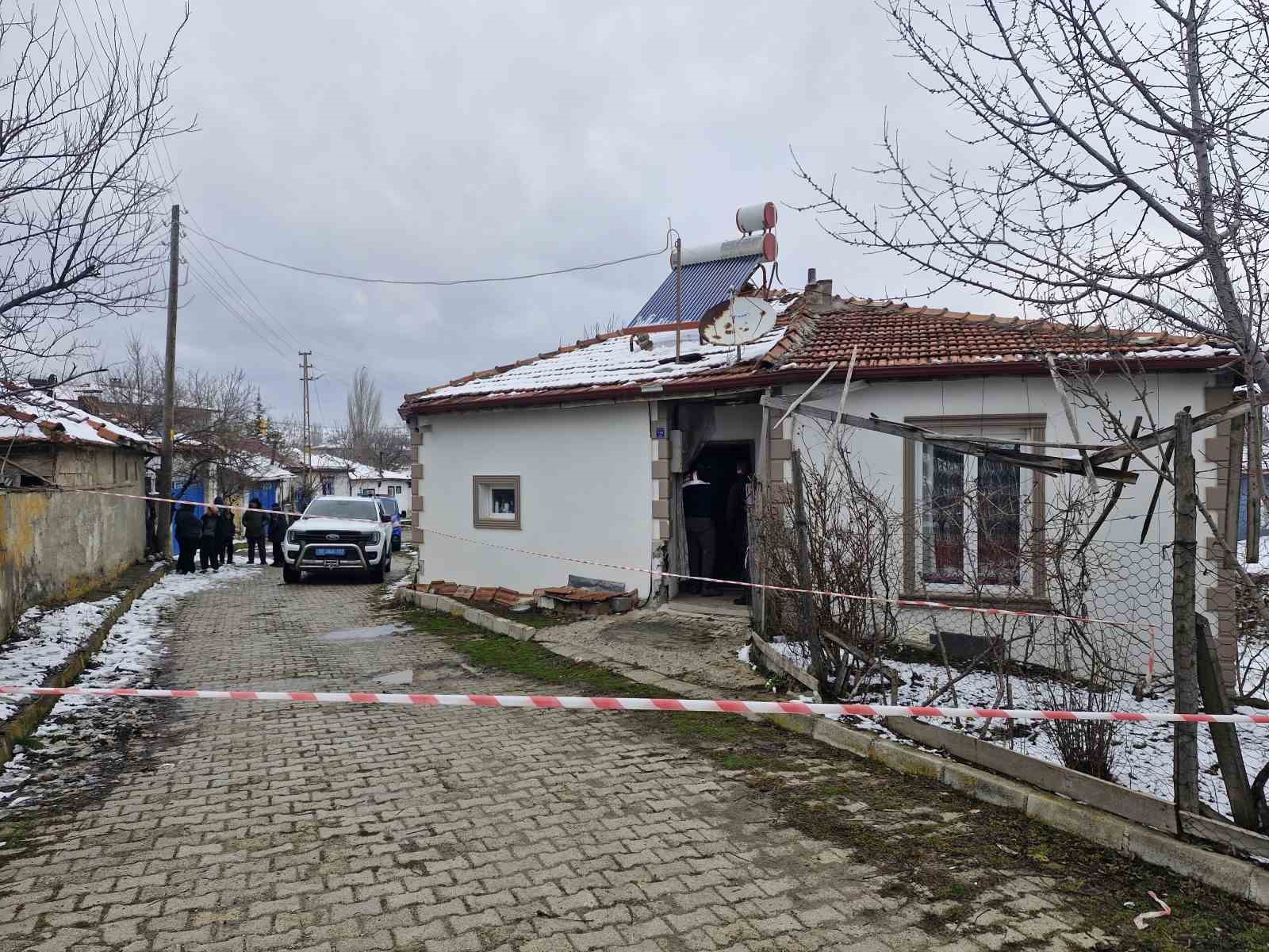 Çorum’da yaşlı kadın evinde ölü bulundu
