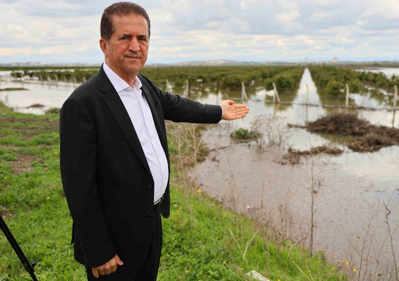 Çukurova’yı yağmur vurdu: Tarım arazileri sular altında
