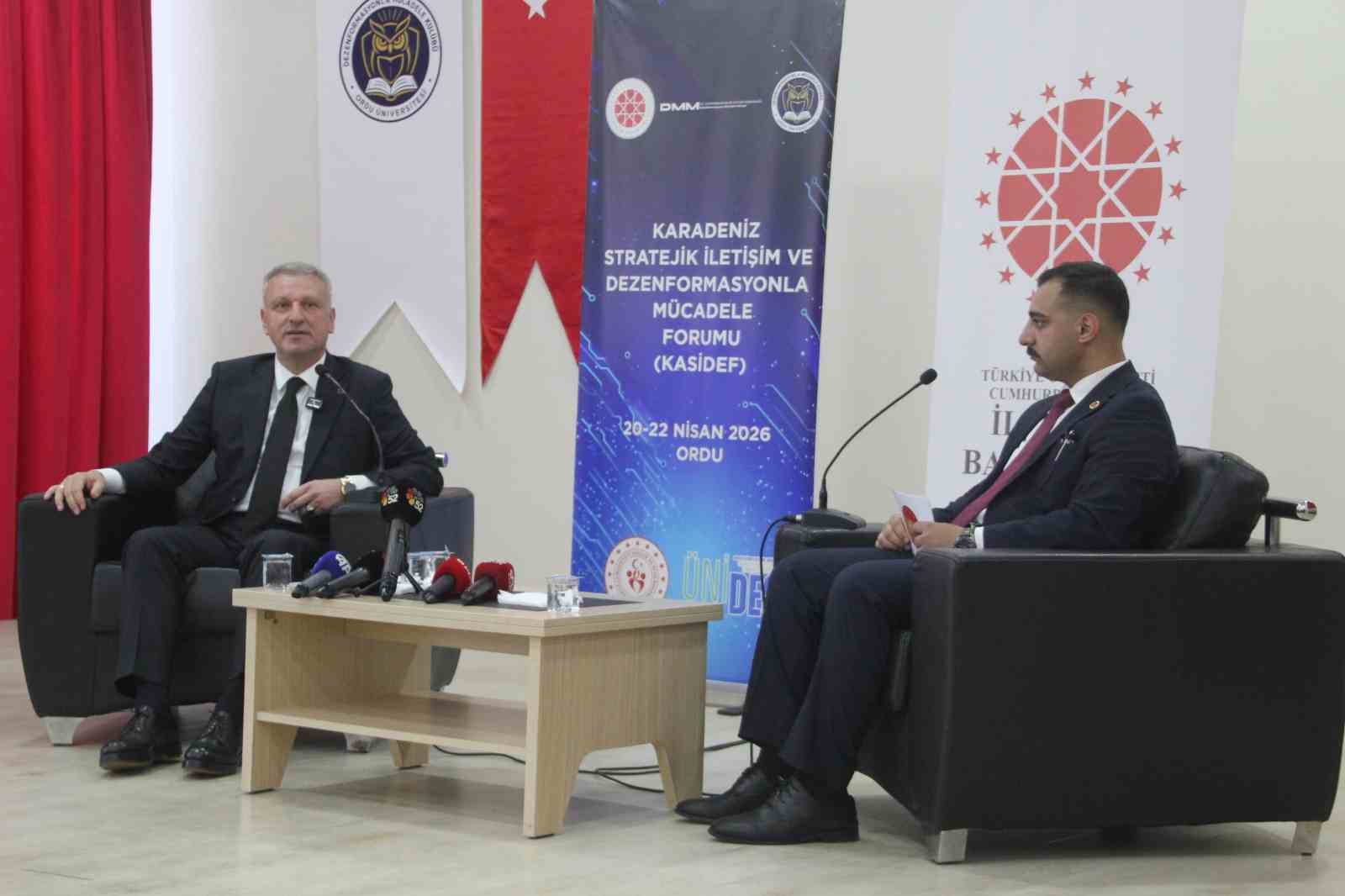 Cumhurbaşkanı Başdanışmanı Saral: "Birçok alanda dezenformasyonla karşı karşıyayız"
