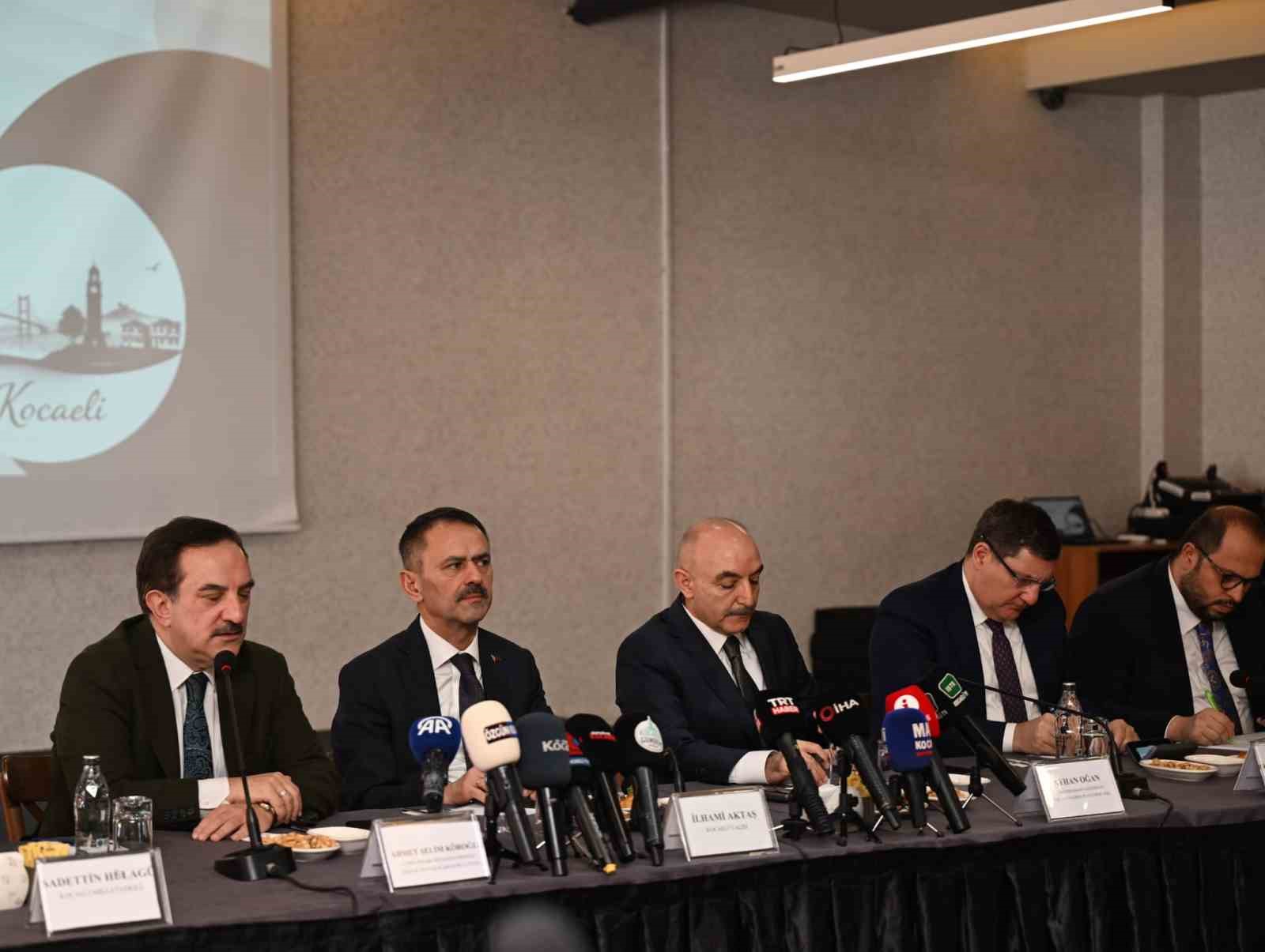 Cumhurbaşkanı Danışmanı Ayhan Oğan’dan "af" tartışmalarına yanıt
Cumhurbaşkanı Danışmanı Ayhan Oğan’dan "af" tartışmalarına yanıt