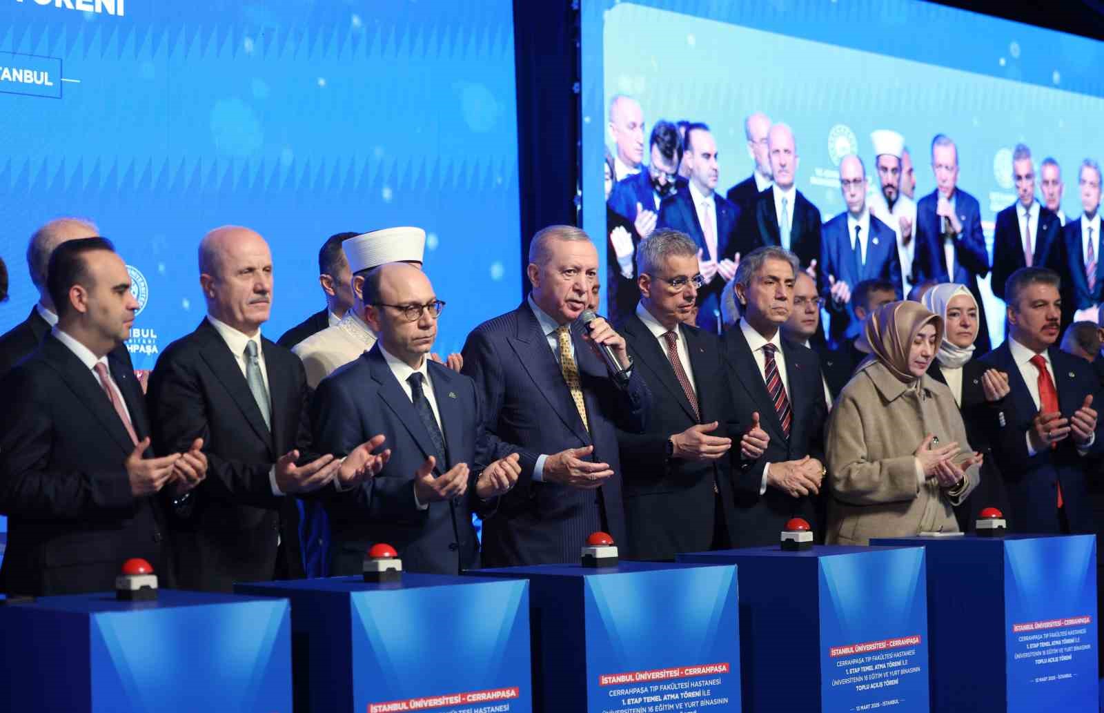 Cumhurbaşkanı Erdoğan: "Atatürk’ün adını güya dillerinden düşürmeyenler, Gazi Mustafa Kemal’in mirasına da sahip çıkmadı"
