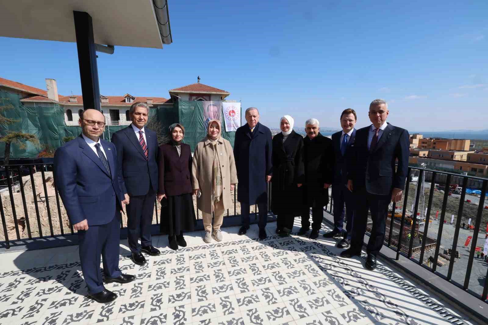 Cumhurbaşkanı Erdoğan: "Atatürk’ün adını güya dillerinden düşürmeyenler, Gazi Mustafa Kemal’in mirasına da sahip çıkmadı"
