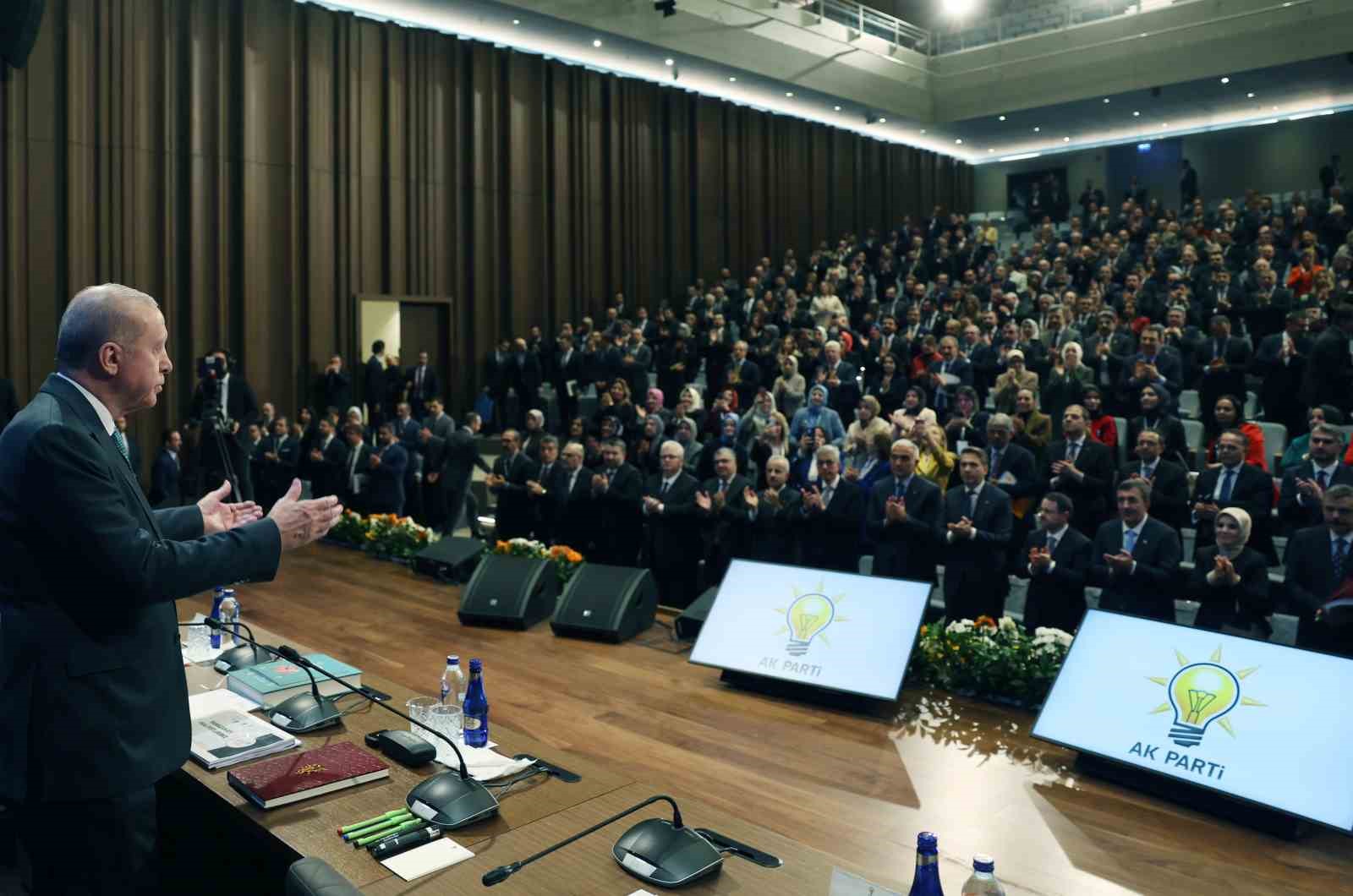 Cumhurbaşkanı Erdoğan: "Barışçıl dış politikamızdan geri adım atmayacağız"
