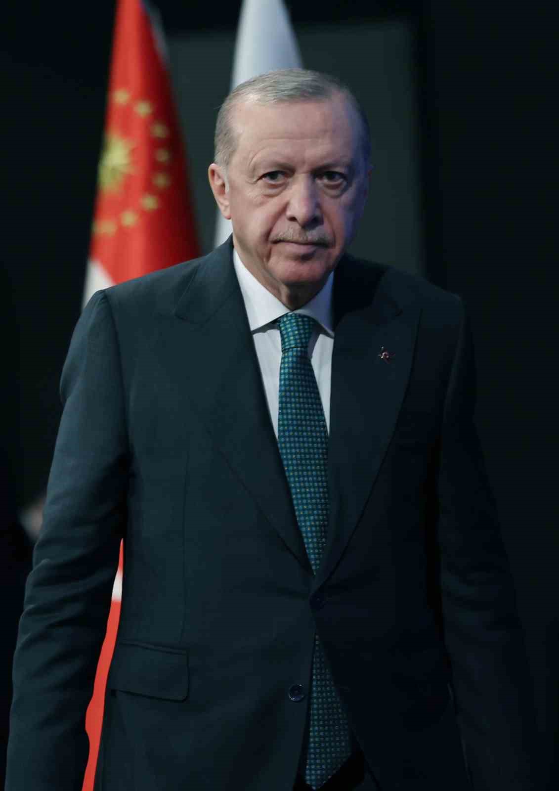 Cumhurbaşkanı Erdoğan: "Barışçıl dış politikamızdan geri adım atmayacağız"
