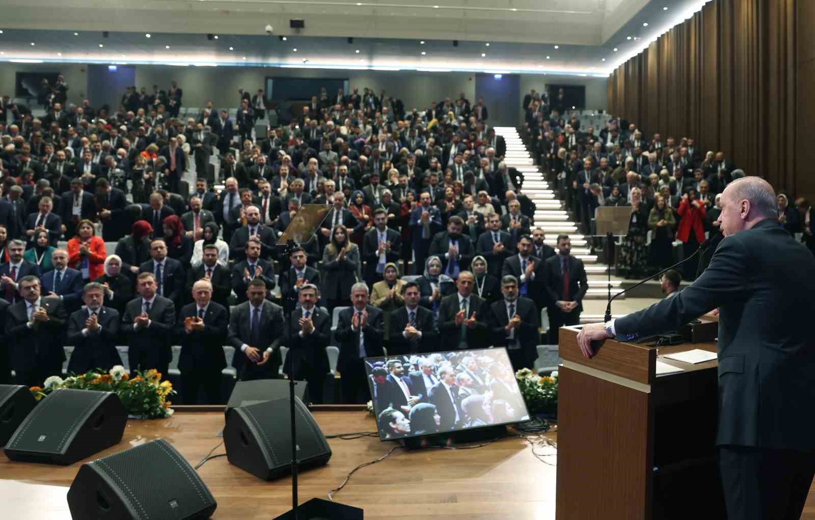 Cumhurbaşkanı Erdoğan: "Barışçıl dış politikamızdan geri adım atmayacağız"
