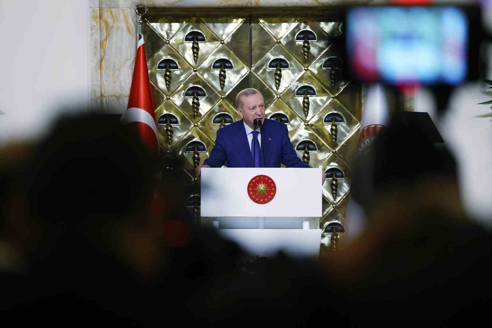 Cumhurbaşkanı Erdoğan: "Biz bölgemizi ve insanlığı ilgilendiren meselelerde asla tarafsız değiliz"
