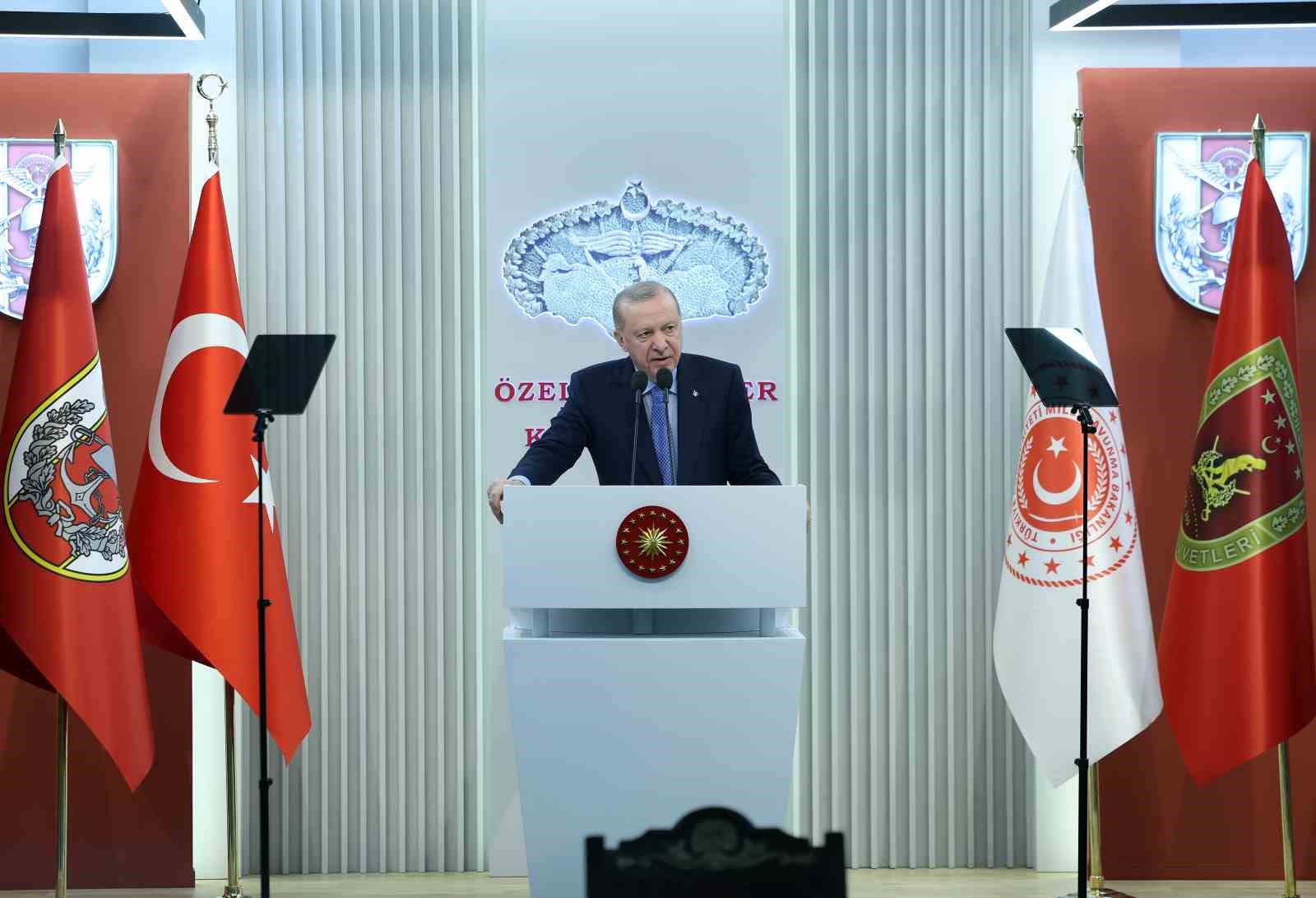 Cumhurbaşkanı Erdoğan: "Bu topraklarda huzur ve barış içinde yaşamak istiyorsak caydırıcılığımızı sürekli arttırmak zorundayız"
Cumhurbaşkanı Erdoğan: "Bu topraklarda huzur ve barış içinde yaşamak istiyorsak caydırıcılığımızı sürekli arttırmak zorundayız"