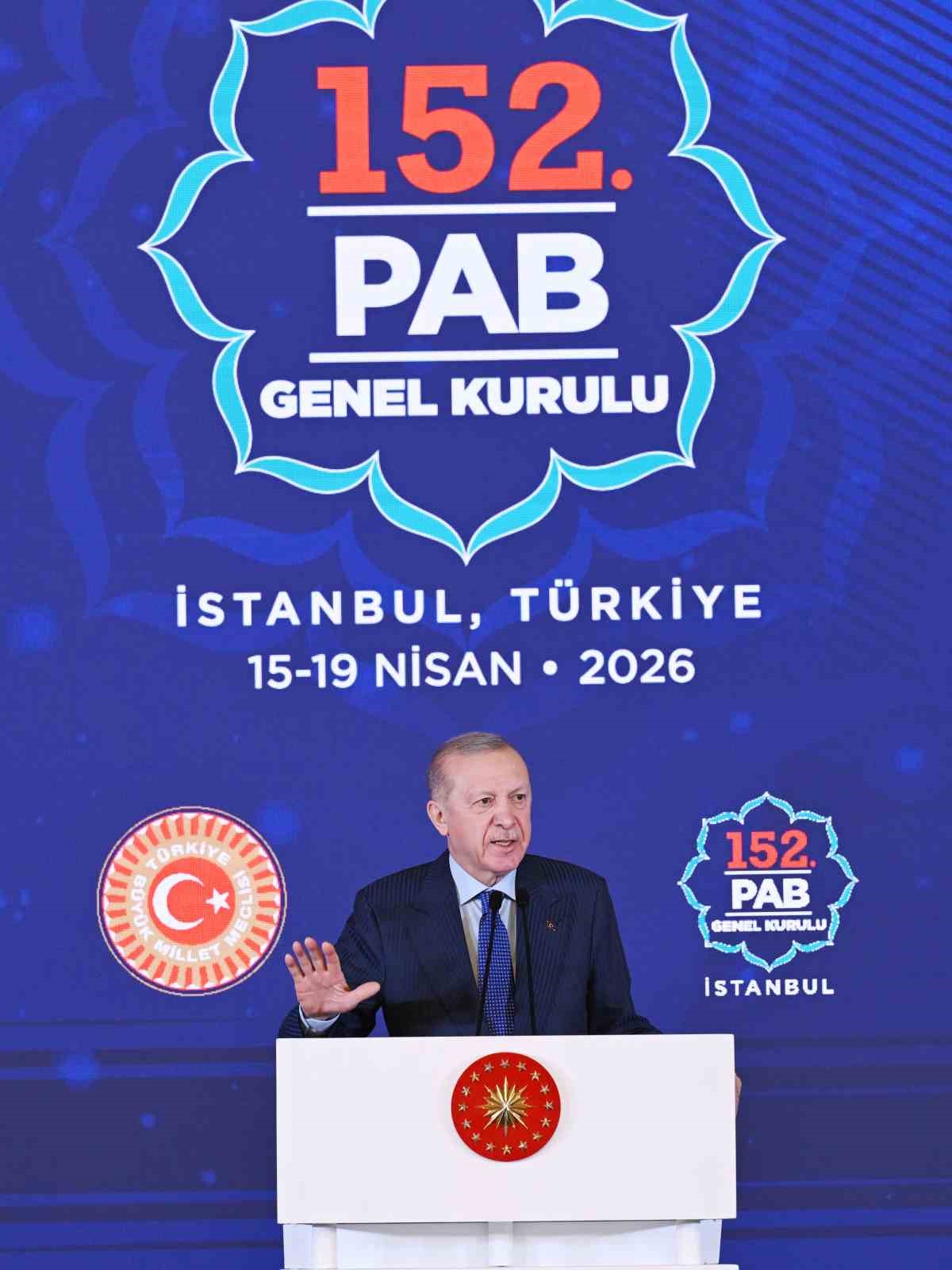Cumhurbaşkanı Erdoğan: "Diplomasi ve müzakerenin yerini füze ve bombaların aldığı böyle bir ortamda kimse güvende değildir"
