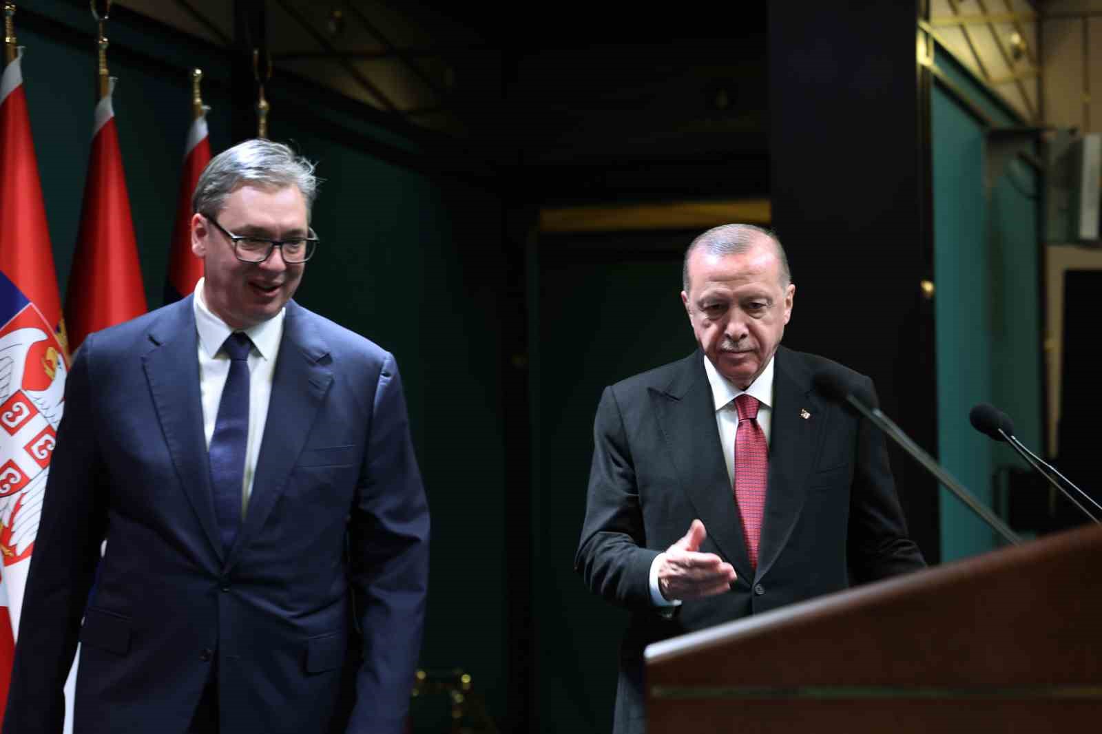 Cumhurbaşkanı Erdoğan: "Dünyada belirsizliğin arttığı dönemde Türkiye olarak çevremizde ve ötesinde barışın ve huzurun tesisi için var gücümüzle çalışıyoruz"
