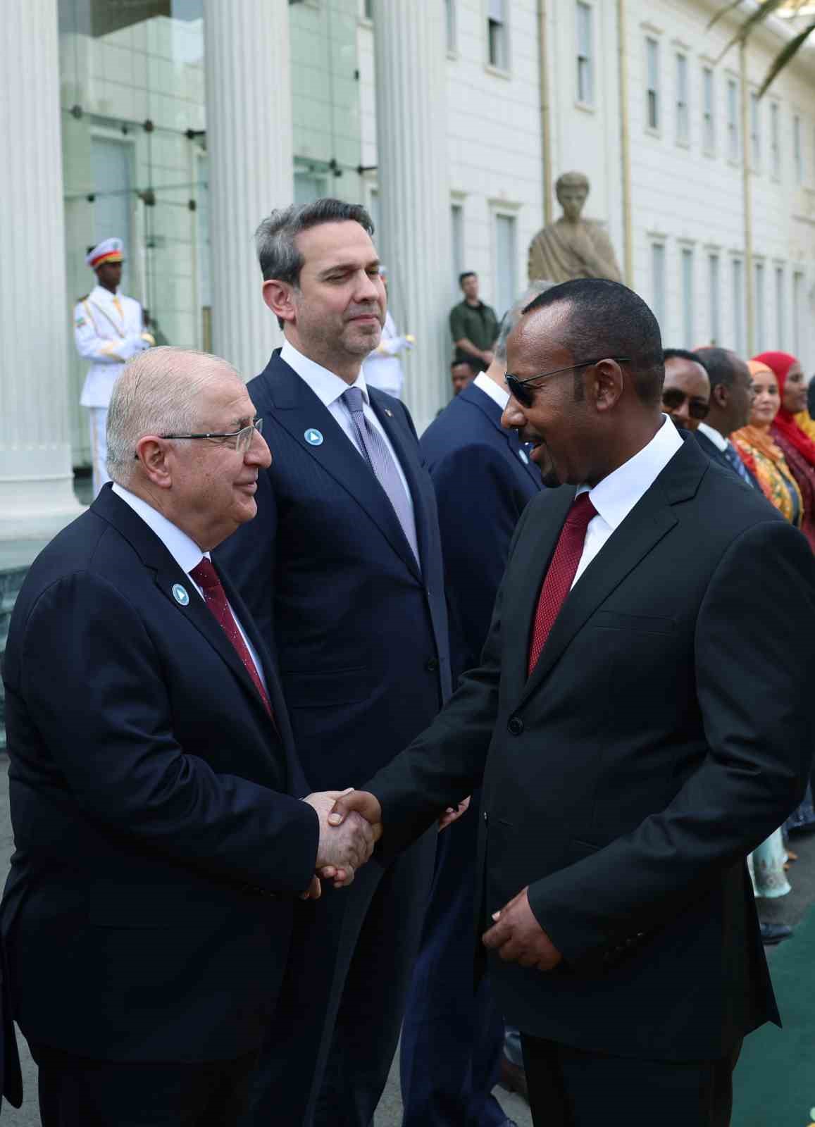 Cumhurbaşkanı Erdoğan, Etiyopya’da resmi törenle karşılandı
