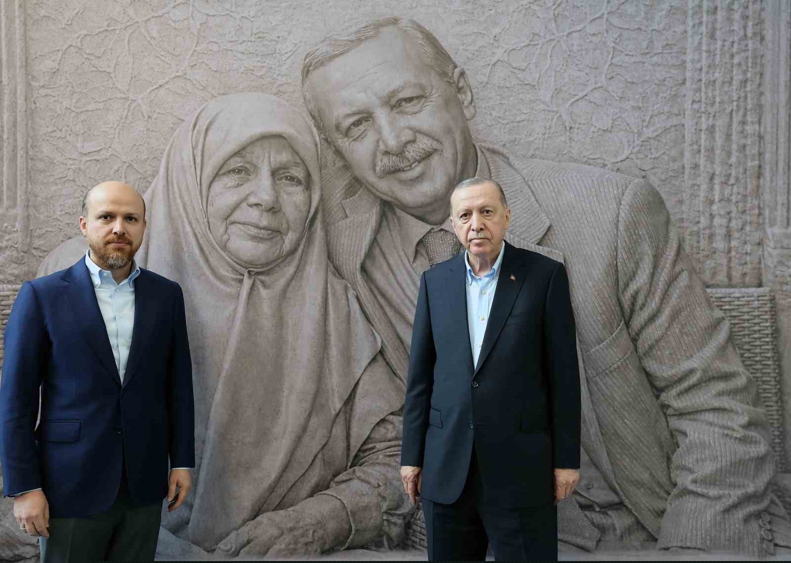 Cumhurbaşkanı Erdoğan: "Etrafımızda füzeler uçuşuyor ama ana muhalefetin umurunda bile değil"
