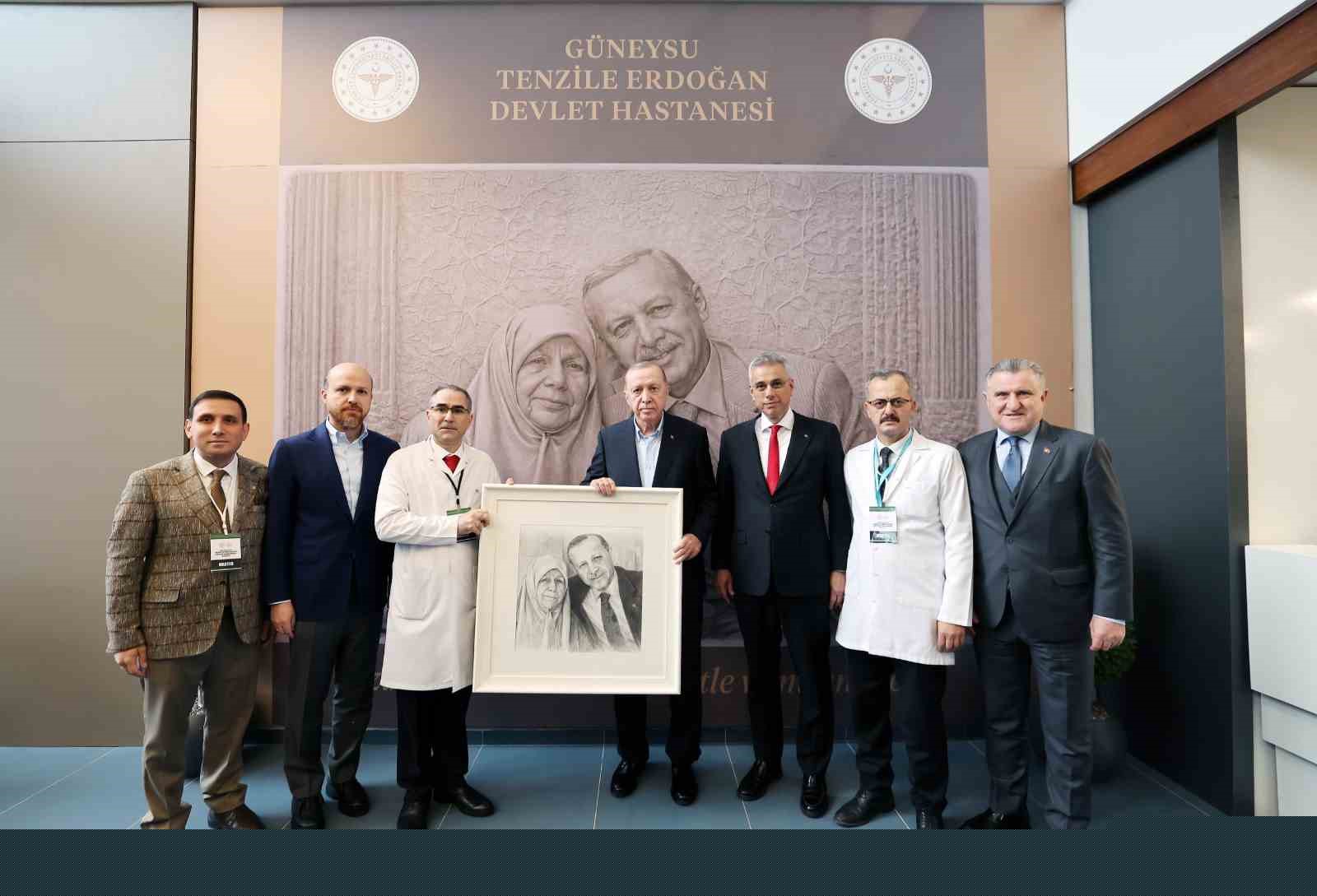 Cumhurbaşkanı Erdoğan: "Etrafımızda füzeler uçuşuyor ama ana muhalefetin umurunda bile değil"
