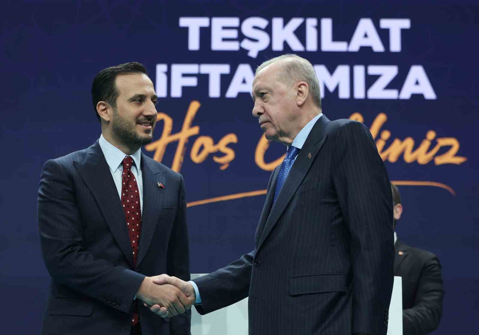 Cumhurbaşkanı Erdoğan: "İran’a yönelik Netanyahu’nun kışkırtmaları ile başlayan Amerika-İsrail saldırılarından üzüntü ve endişe duyuyoruz"
