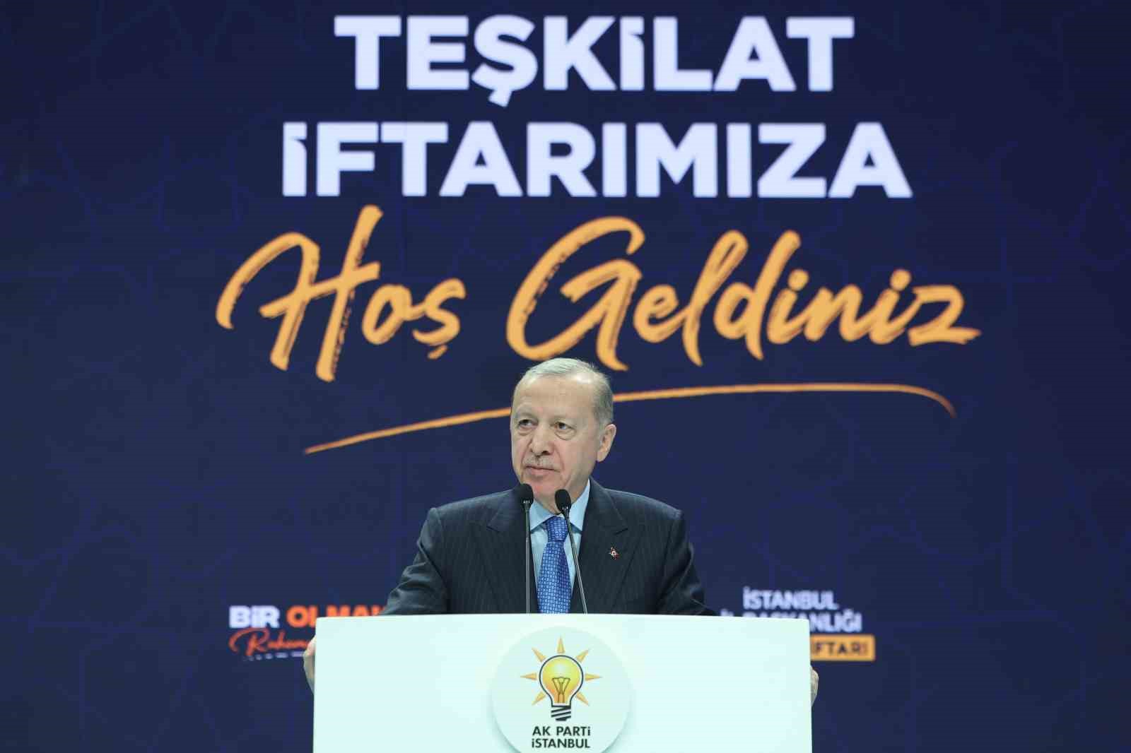 Cumhurbaşkanı Erdoğan: "İran’a yönelik Netanyahu’nun kışkırtmaları ile başlayan Amerika-İsrail saldırılarından üzüntü ve endişe duyuyoruz"

