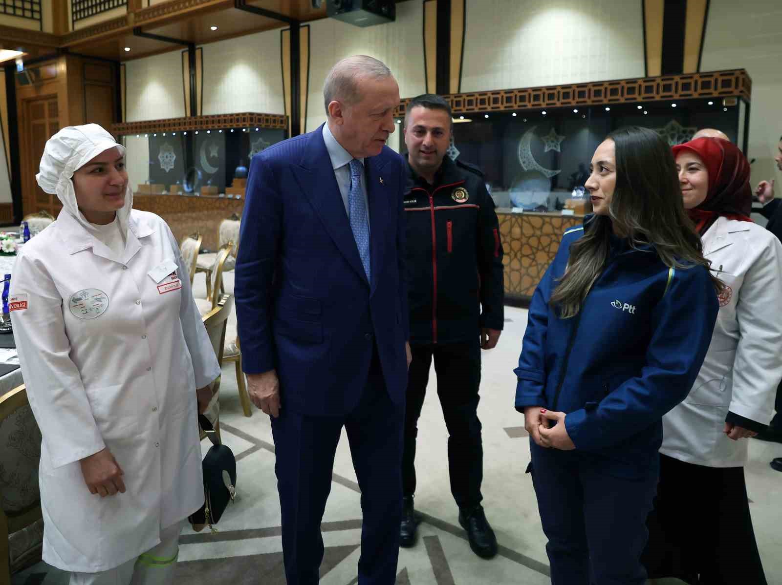 Cumhurbaşkanı Erdoğan, işçi ve işveren temsilcilerini kabul etti
