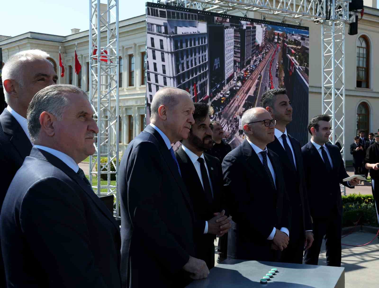 Cumhurbaşkanı Erdoğan: "İstanbul Park 5 dönem boyunca yarışlara ev sahipliği yapacak"
