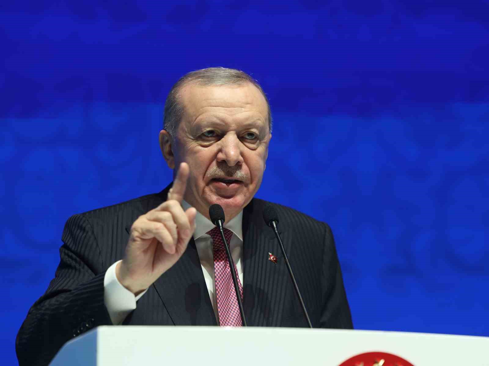 Cumhurbaşkanı Erdoğan: "Muhalefet bir avuç rant şebekesinin gündemine hapsoldu
