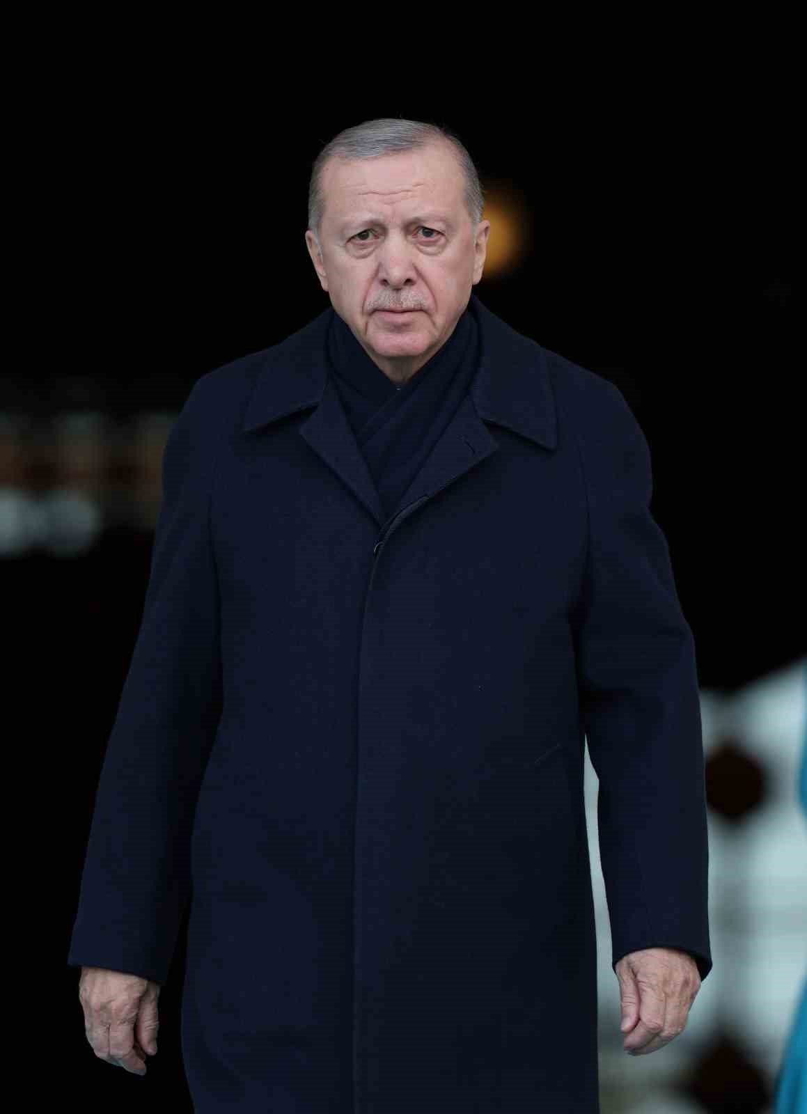 Cumhurbaşkanı Erdoğan, Nijerya Cumhurbaşkanı Tinubu’yu törenle karşıladı
