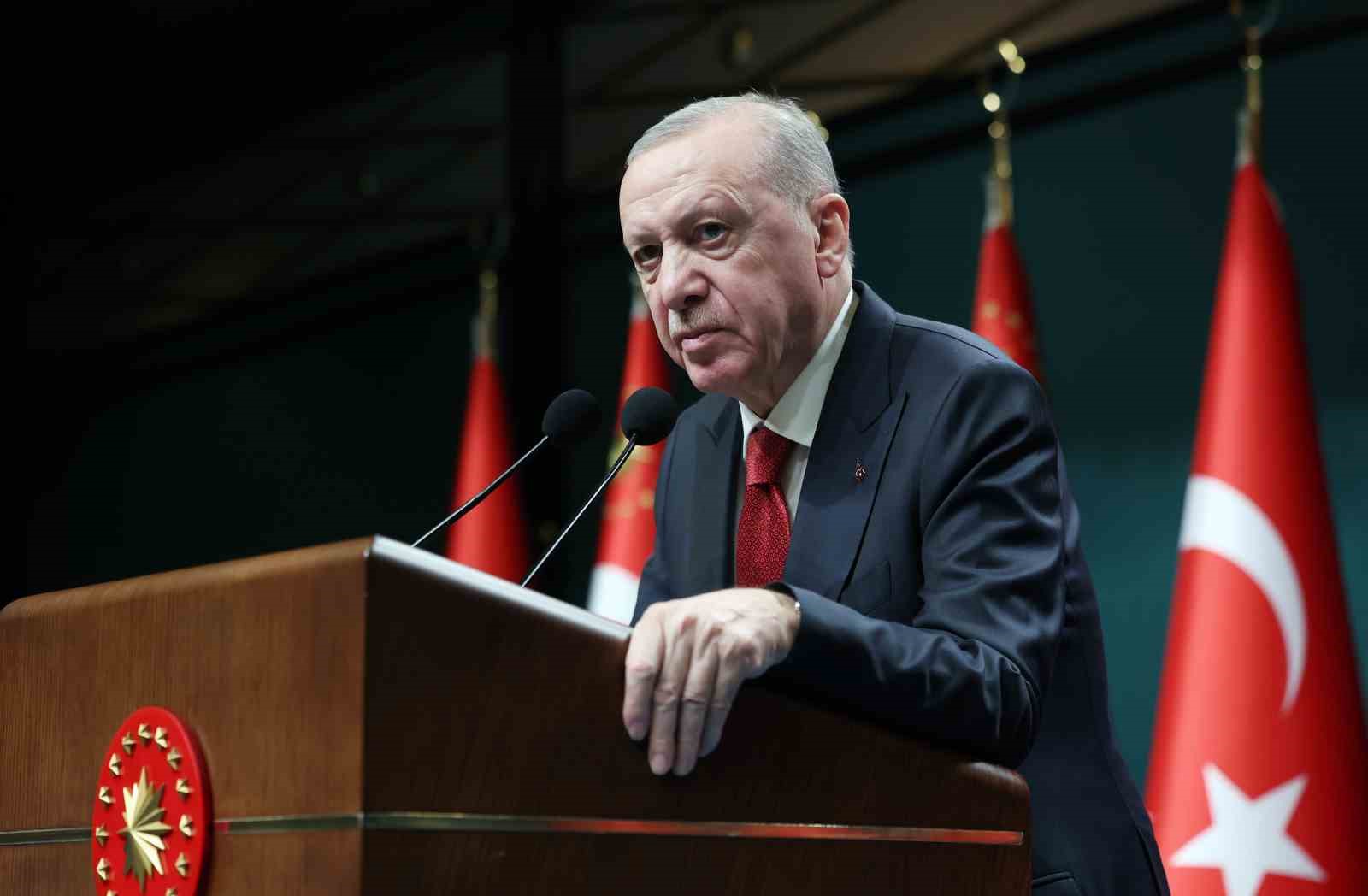 Cumhurbaşkanı Erdoğan: "Savaş, Netanyahu’nun ikbal savaşı ama ceremesini 8 milyar çekiyor"
