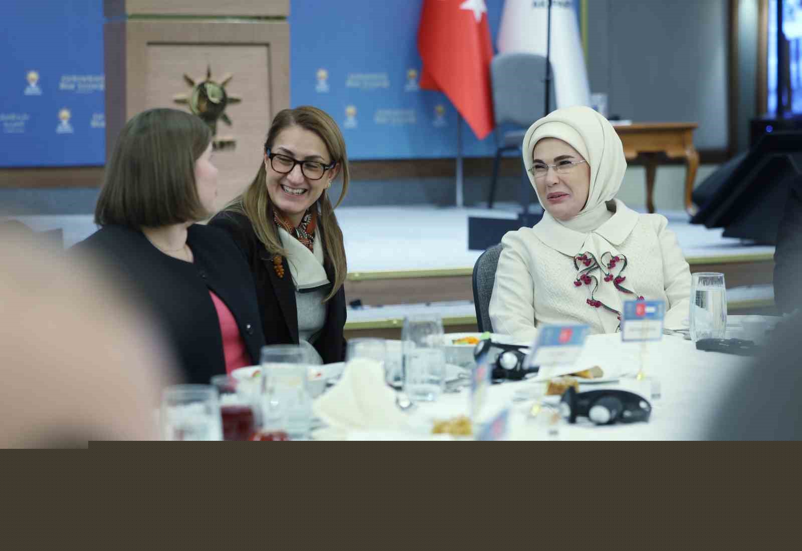 Cumhurbaşkanı Erdoğan: "Savaş uzadıkça maalesef tablo daha da kötüleşecektir"
