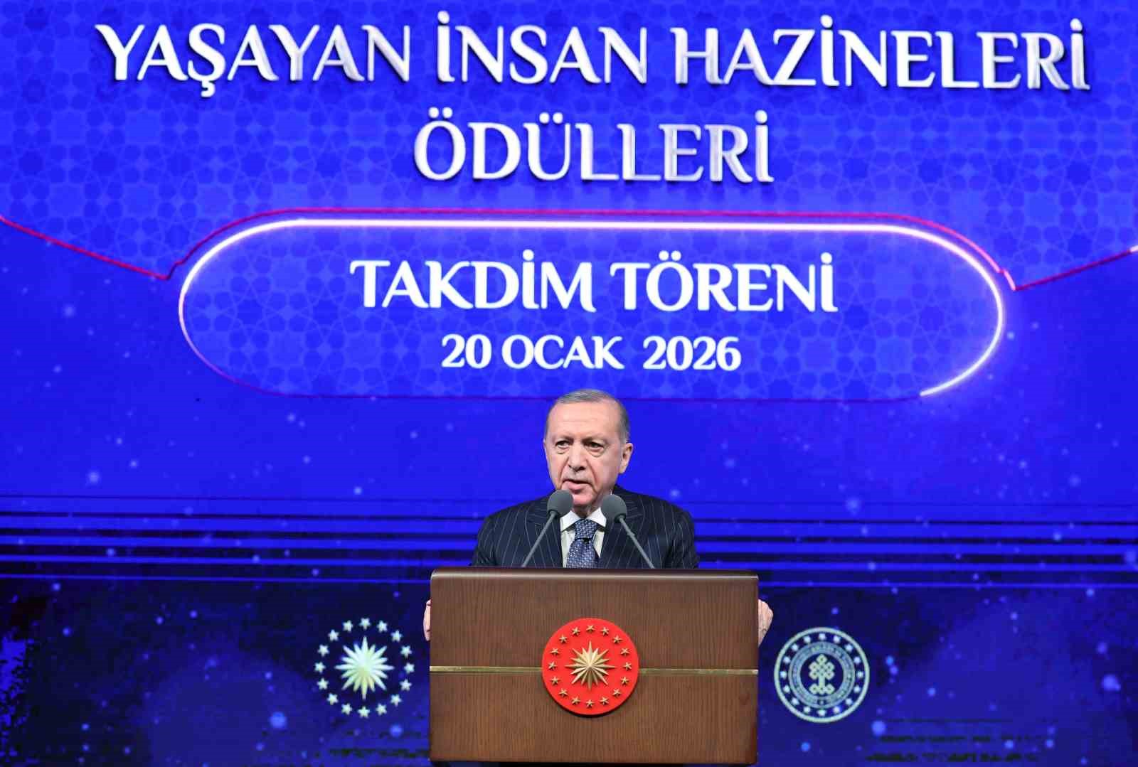 Cumhurbaşkanı Erdoğan: "Son 23 yılda yurt dışına kaçırılan 13 bin 448 eserin ülkemize iadesini sağladık"

