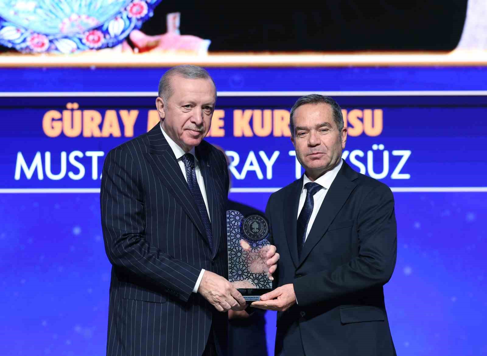 Cumhurbaşkanı Erdoğan: "Son 23 yılda yurt dışına kaçırılan 13 bin 448 eserin ülkemize iadesini sağladık"
