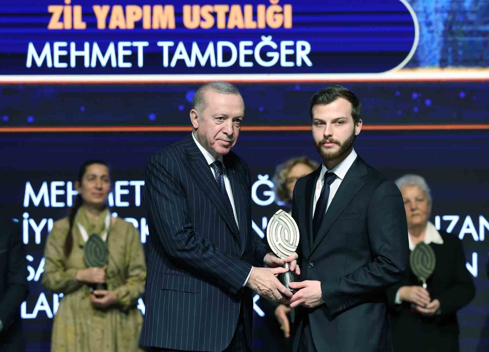 Cumhurbaşkanı Erdoğan: "Son 23 yılda yurt dışına kaçırılan 13 bin 448 eserin ülkemize iadesini sağladık"
