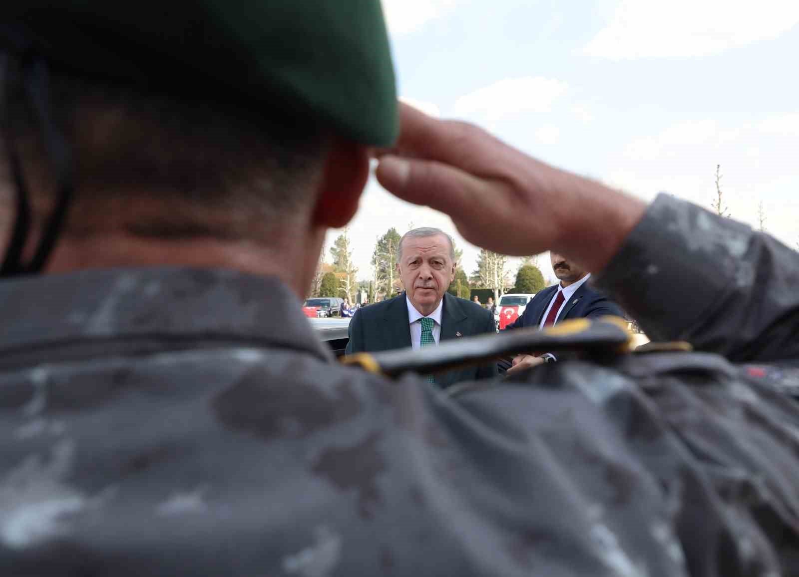 Cumhurbaşkanı Erdoğan Türk Polis Teşkilatı’nın 181. yılını kutladı
