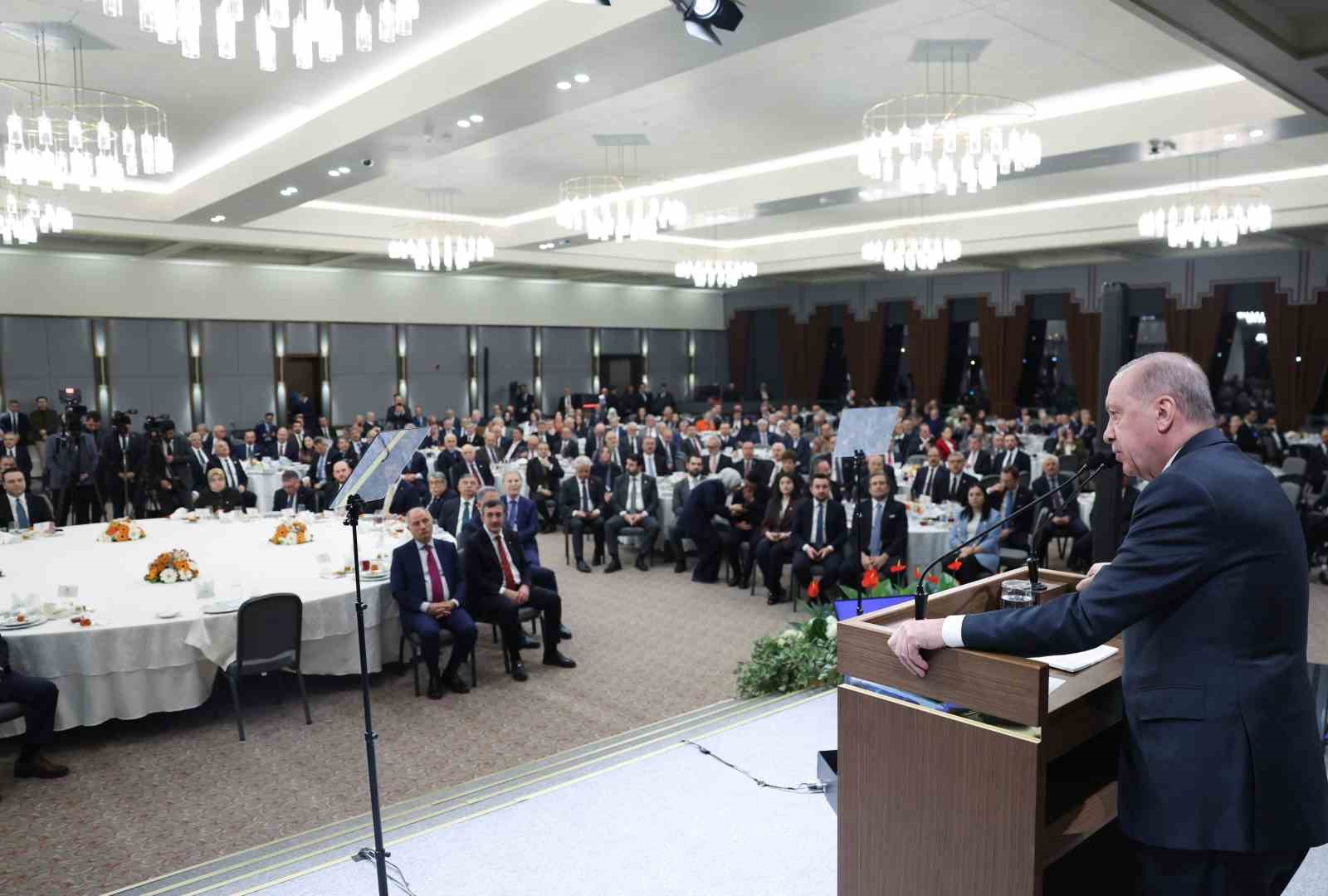 Cumhurbaşkanı Erdoğan: "Türkiye her zaman savaşın değil barışın yanındadır"
