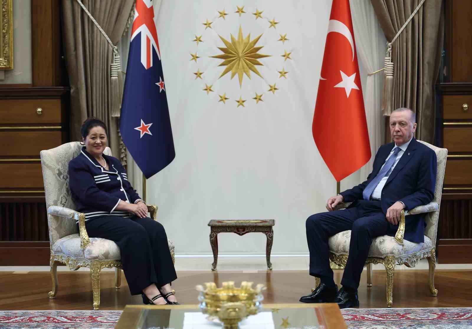 Cumhurbaşkanı Erdoğan, Yeni Zelanda Genel Valisi Kiro’yu kabul etti
