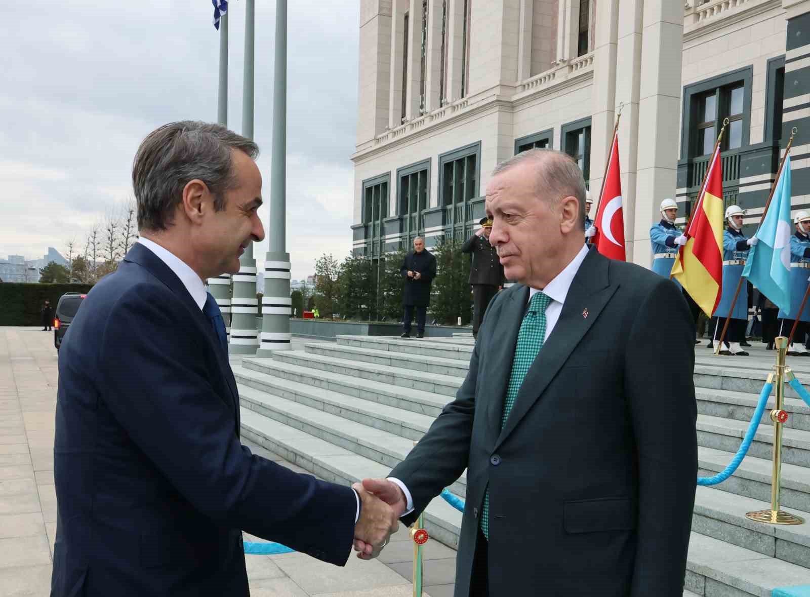 Cumhurbaşkanı Erdoğan, Yunanistan Başbakanı Miçotakis’i kabul etti
