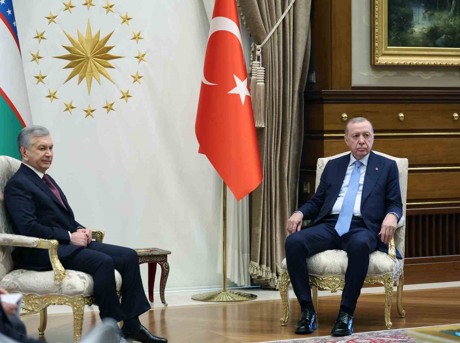 Cumhurbaşkanı Erdoğan: "Yürek yüreğe verdiğimiz müddetçe bulunduğumuz asra Türk dünyasının mührünü vuracağımızdan eminiz"
