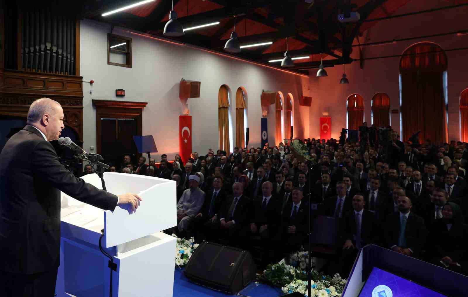 Cumhurbaşkanı Erdoğan’dan Boğaziçi Üniversitesi’ne 2 yeni yatırım müjdesi
Cumhurbaşkanı Erdoğan’dan Boğaziçi Üniversitesi’ne 2 yeni yatırım müjdesi